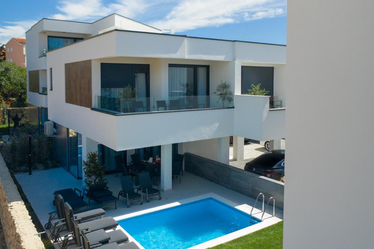 Novalja Bay Villas Exterior photo