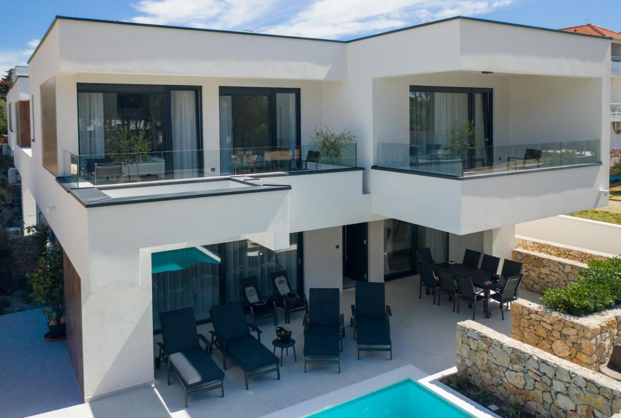 Novalja Bay Villas Exterior photo